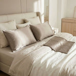 Taie d'oreiller en satin de soie Taupe champagne - Vignette | Maison Cotolune