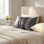 Taie d'oreiller en soie du mûrier 22 momme Gris foncé - Vignette | Maison Cotolune